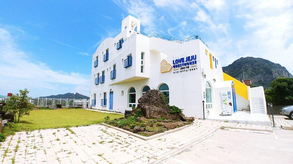 Love Jeju - Sanbangsan Seogwipo Exterior photo